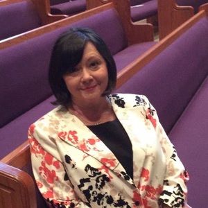 Meet your Posher, Sharon